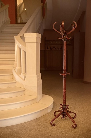 Вешалка напольная В 10Н (Темнокоричневый)